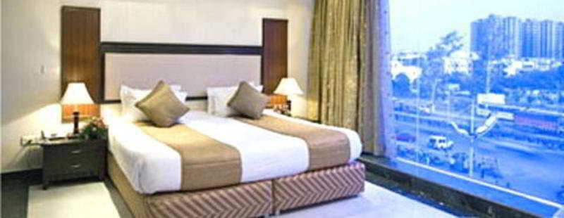 Clarks Inn, Pacific Mall Ghaziabad Exterior foto